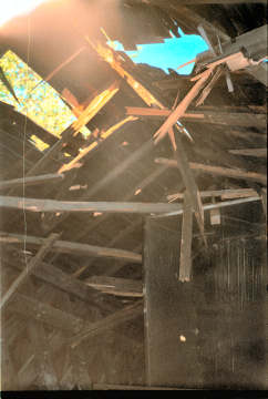 Depot Bridge, Pittsford. Photo by Irene Barna, June 22, 2005.